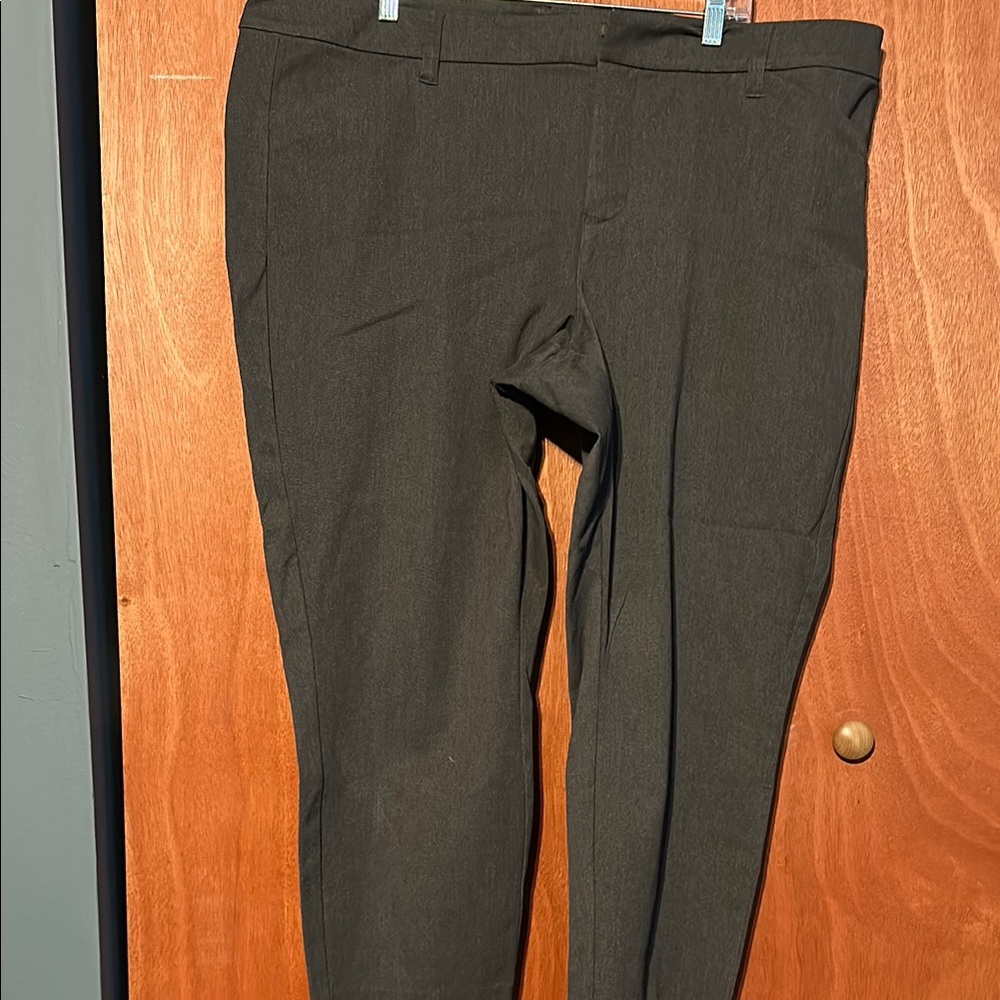 Old Navy Pixie Pants